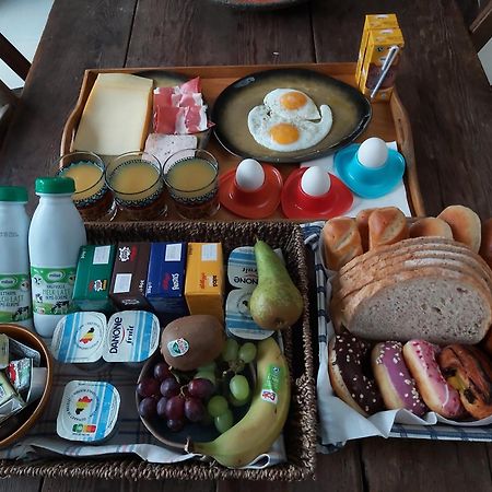 De Linderd Bed & Breakfast อาลสท์ ภายนอก รูปภาพ