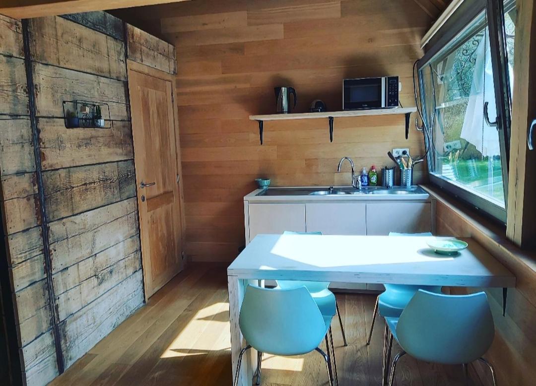 De Linderd Bed & Breakfast อาลสท์ ภายนอก รูปภาพ