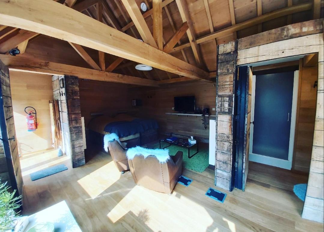 De Linderd Bed & Breakfast อาลสท์ ภายนอก รูปภาพ