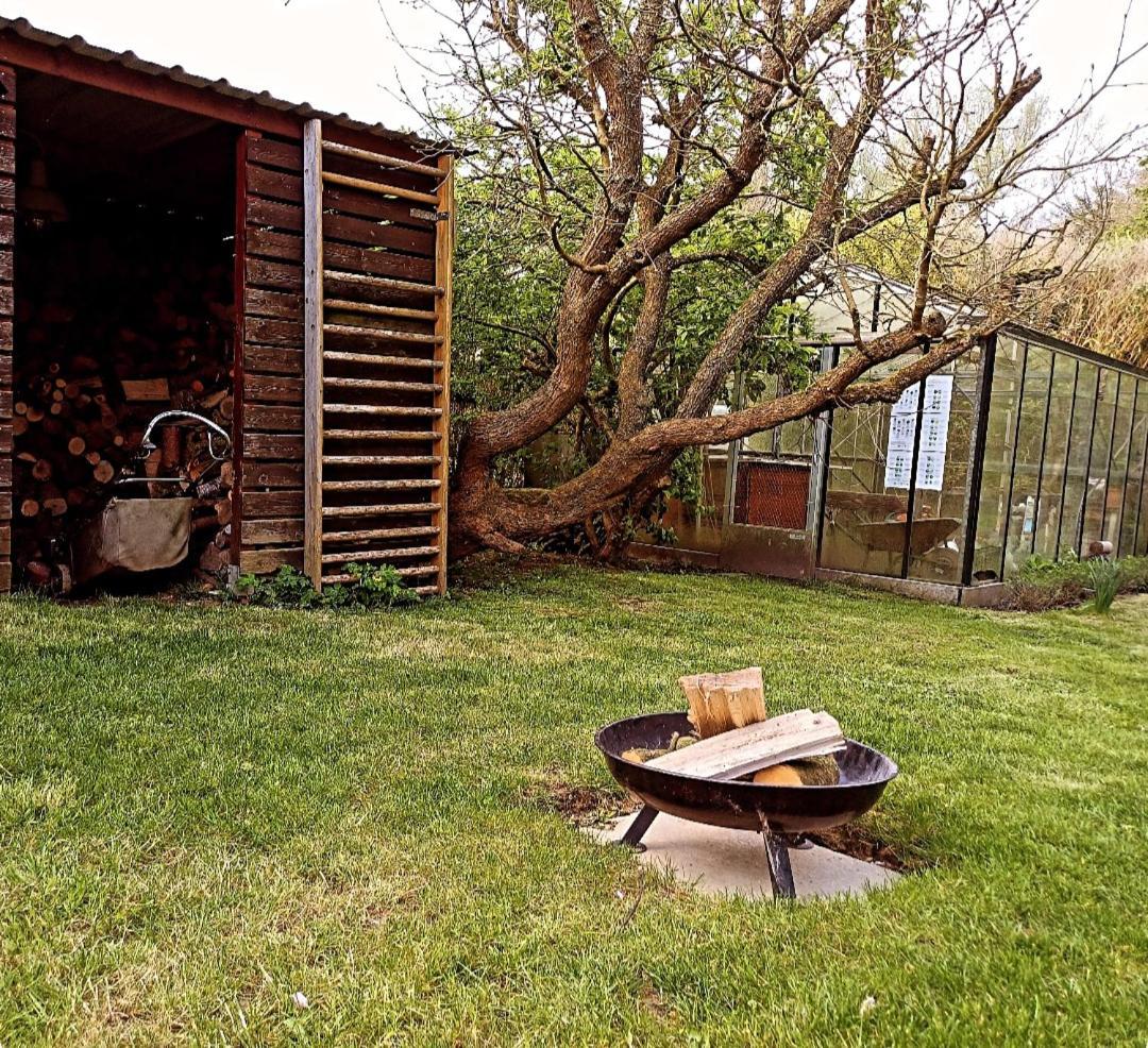 De Linderd Bed & Breakfast อาลสท์ ภายนอก รูปภาพ